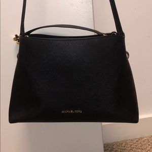 Michael Kors tote